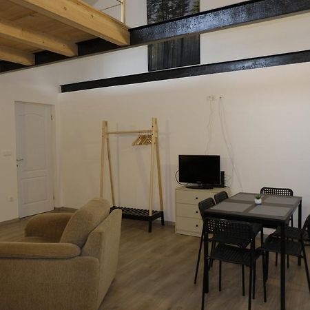 Kajari Apartmanhaz Balatonfokajar Экстерьер фото