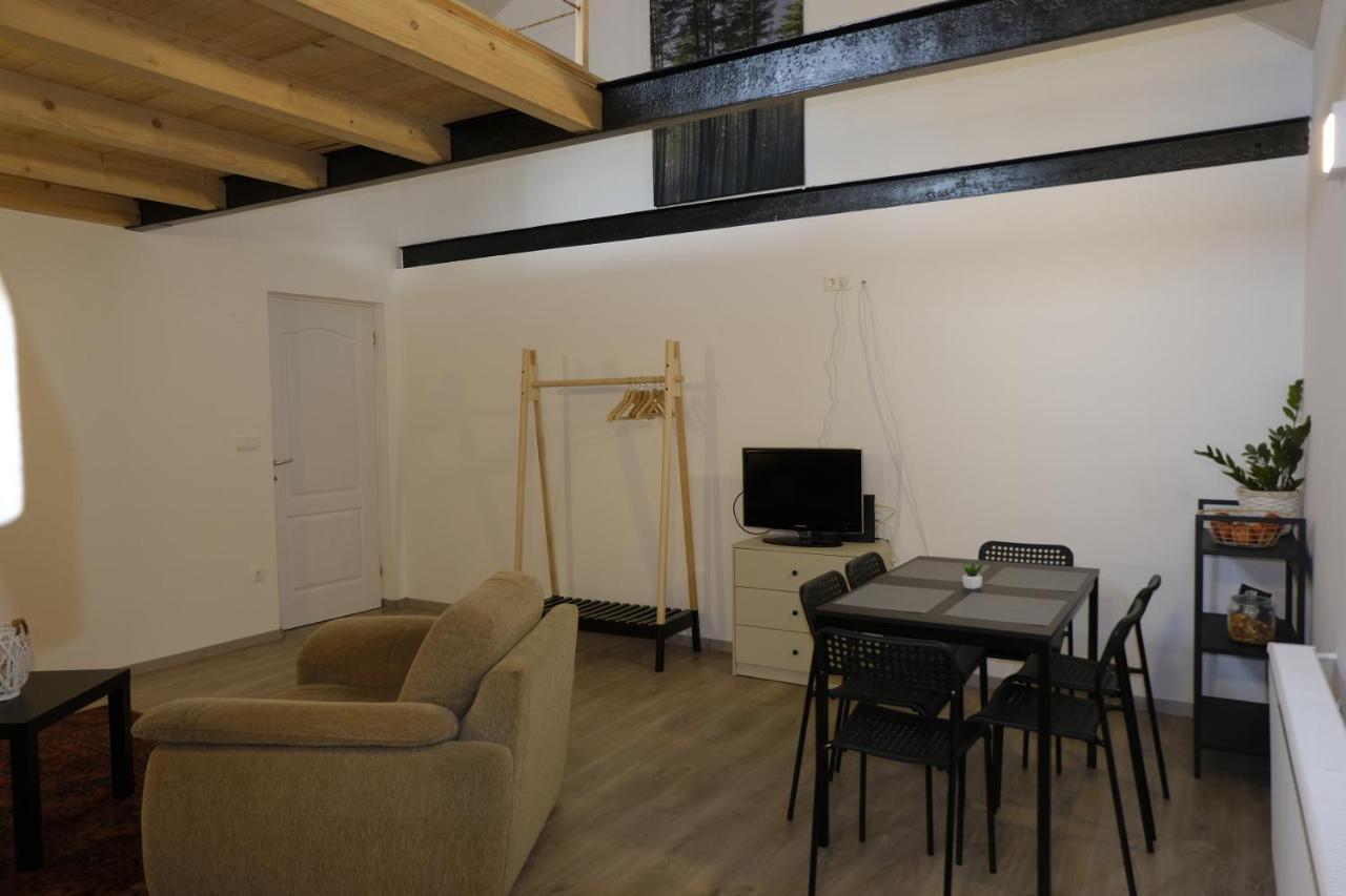 Kajari Apartmanhaz Balatonfokajar Экстерьер фото